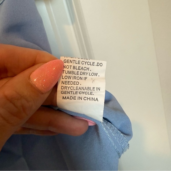 SHEIN Blue Colorblock Button down Top- Size Small - Picture 6 of 6